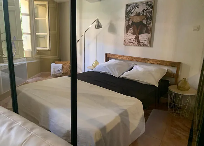 Studio Cosy Avec Deux Velos Coeur De Ville