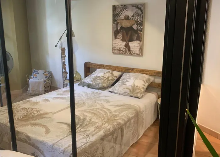 Studio Cosy Avec Deux Velos Coeur De Ville